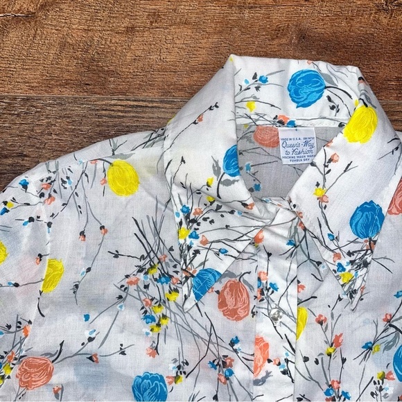 Queen’s Way To Fashion Vintage Button Up Blouse - Picture 2 of 16